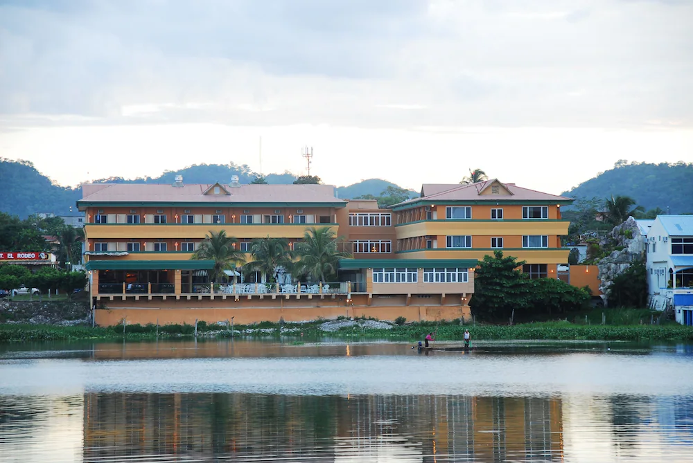 Best Western Peten Esplendido Hotel & Conference Center (1 pers.)